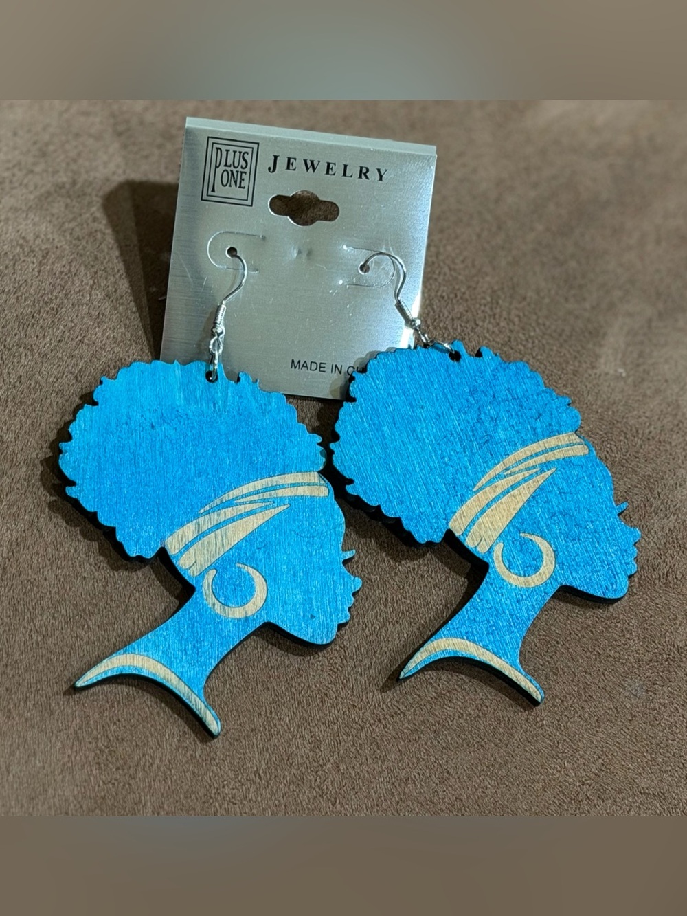 🦋New Woman Face Fashion Earrings